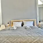 Geraeumiges City-apartment Mit 2 Badezimmer Und Parkplaetzen D46-og Oldenburg