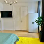 Geraeumiges City-apartment Mit 2 Badezimmer Und Parkplaetzen D46-og 公寓
