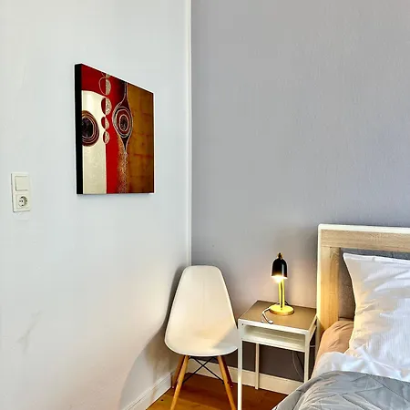 Daire Geraeumiges City-apartment Mit 2 Badezimmer Und Parkplaetzen D46-og Oldenburg