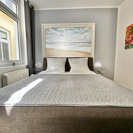 Geraeumiges City-apartment Mit 2 Badezimmer Und Parkplaetzen D46-og Apartamento