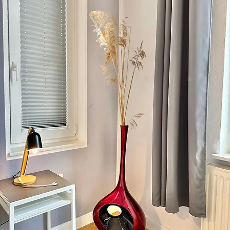 Geraeumiges City-apartment Mit 2 Badezimmer Und Parkplaetzen D46-og Apartment Oldenburg