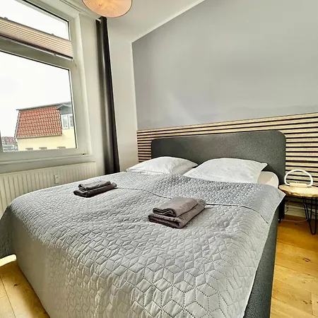 Geraeumiges City-apartment Mit 2 Badezimmer Und Parkplaetzen D46-og Apartamento *