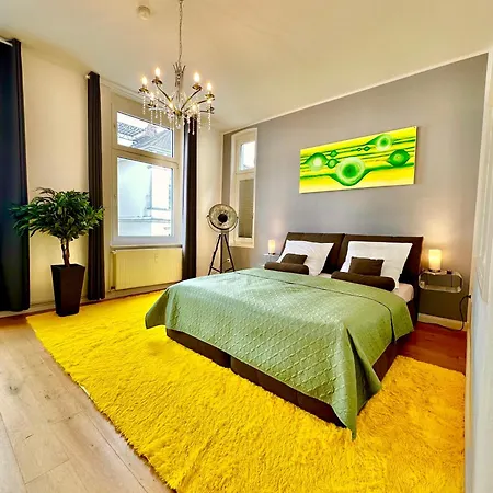 Geraeumiges City-apartment Mit 2 Badezimmer Und Parkplaetzen D46-og *