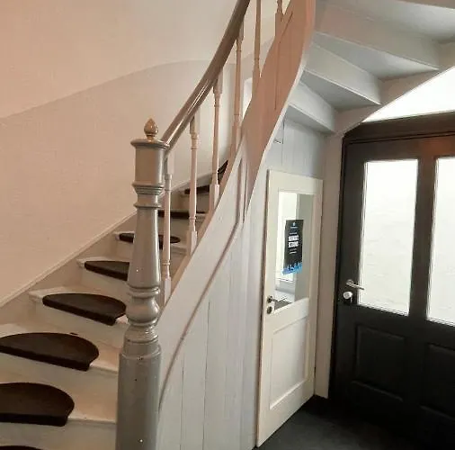 Geraeumiges City-apartment Mit 2 Badezimmer Und Parkplaetzen D46-og Apartment *